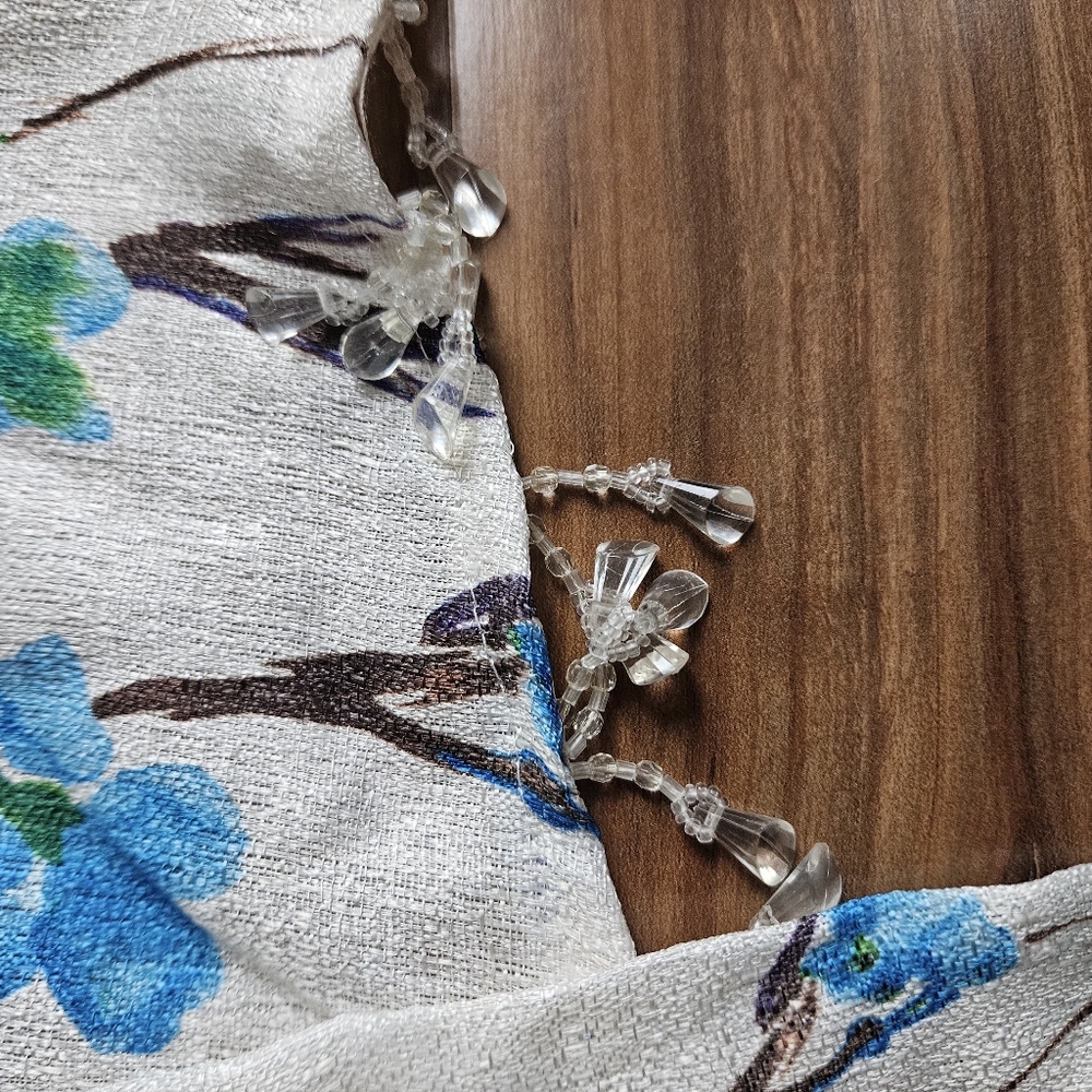 Floral Patterned curtain with Blue and Green Accents, 6 panels - Picture 4 of 5